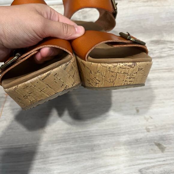 Skechers Brit Go Getter Brown Cork Wedge Platform Sandals Womens Size 8 - Picture 7 of 8